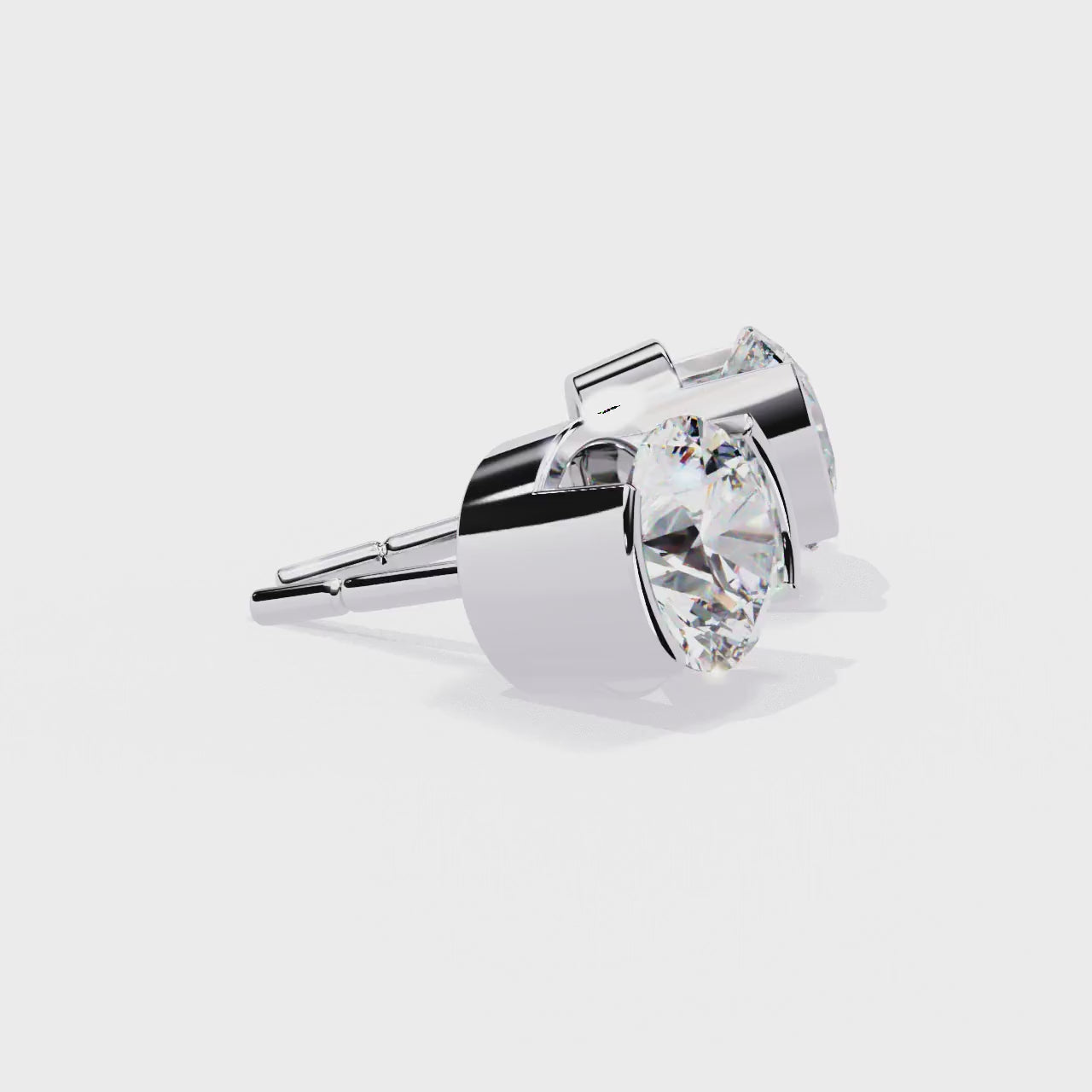 2.57CT ROUND SHAPE STUDDS